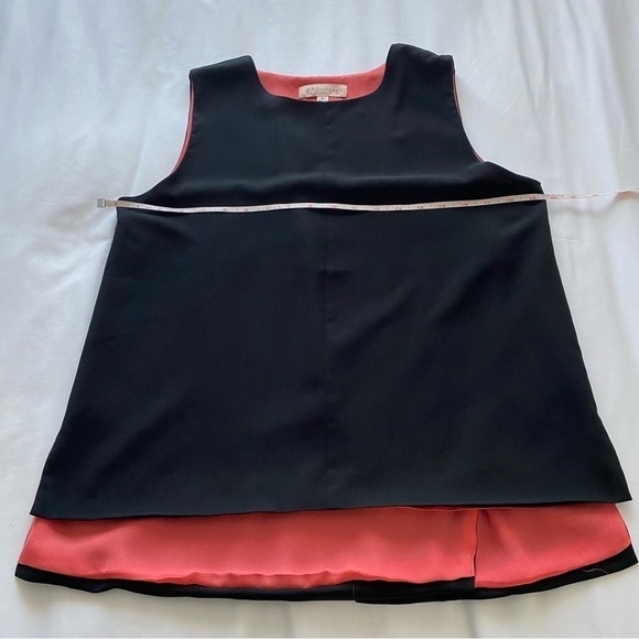 philosophy sleeveless black raspberry red reversed slit back top size Medium - Picture 12 of 12